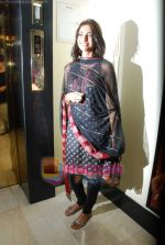 Sonam Kapoor at singer Raveena_s album launch in Trident on 19th Feb 2010 (50).JPG